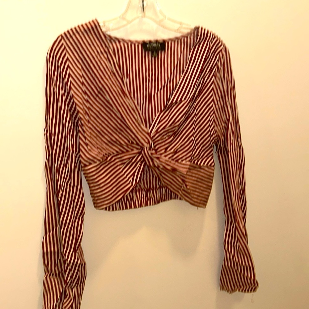 Red and ivory stripped cropped top, long sleeve.